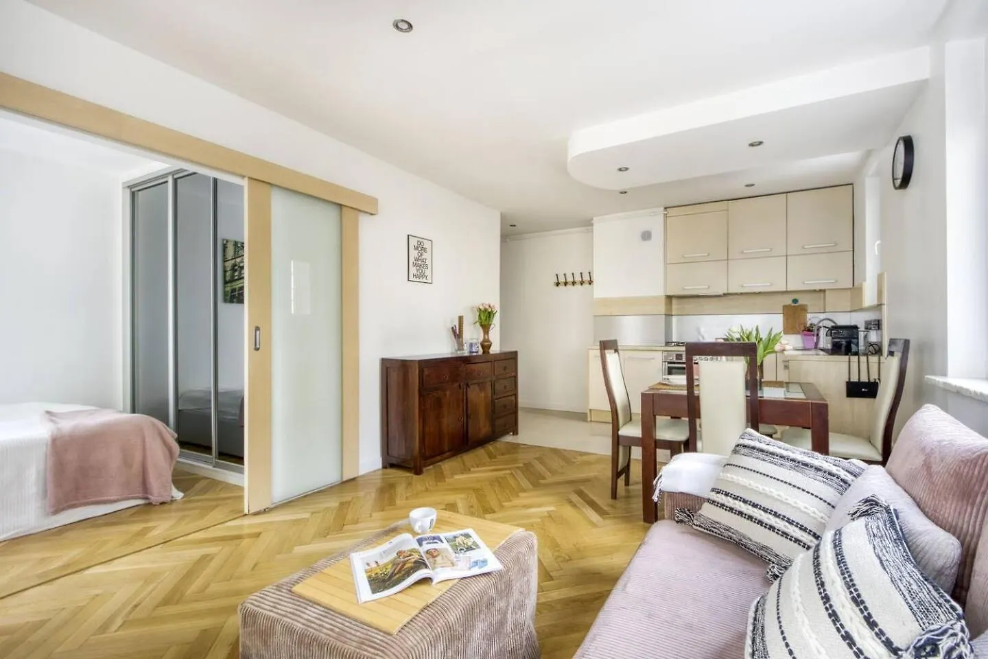 Blush Suites City Center Nowogrodzka Warsaw 0*,  Poland